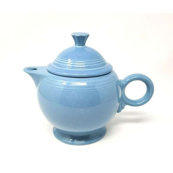 Fiesta Teapot Light Blue Round Handle 7"